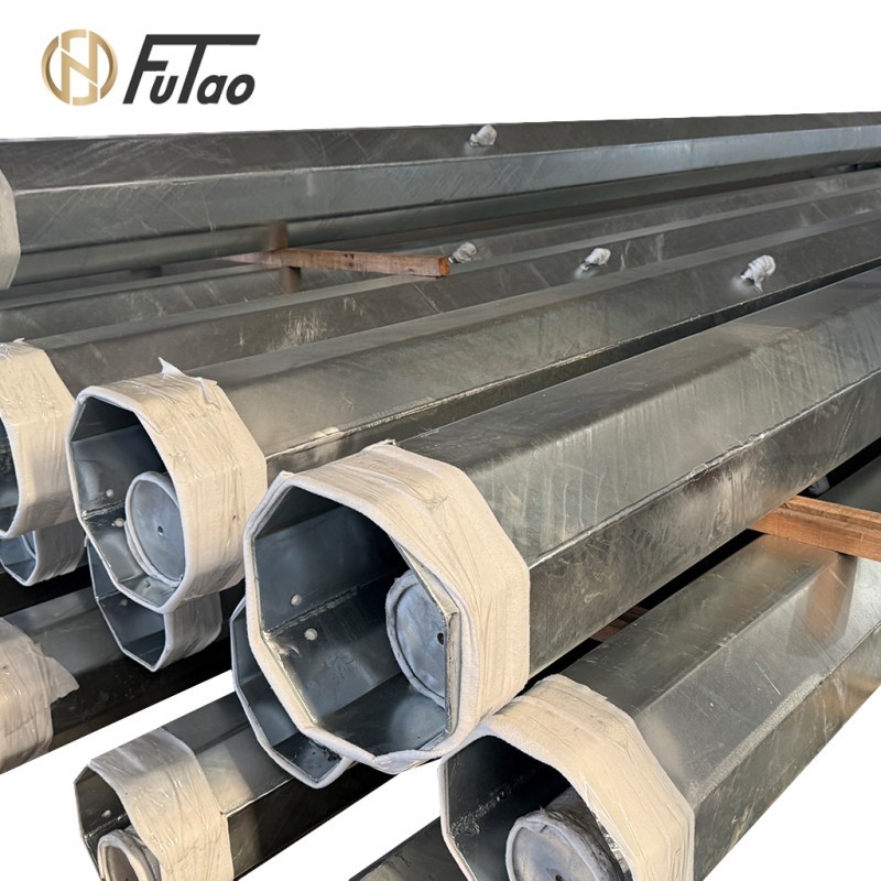 Blog công ty mới nhất về Tại sao ISO 1461 Hot-Dip Galvanizing được chỉ định cho bảo vệ cột thép trong các dự án điện 2026