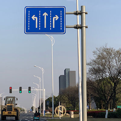 Q235B Tín hiệu đường thép bài Chống gió 3-20M Chiều cao lắp đặt