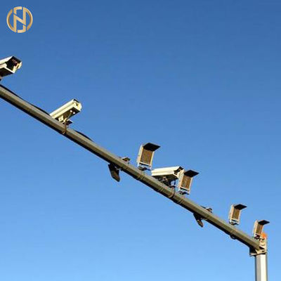Chiều cao camera quan sát 10-35M Cực camera an ninh bằng thép mạ kẽm Cực camera