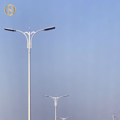 Đất gắn 3m 6m 8m 12m tùy chỉnh Hot Dip Galvanized Octagonal Outdoor Lamp Post cho ánh sáng đường phố