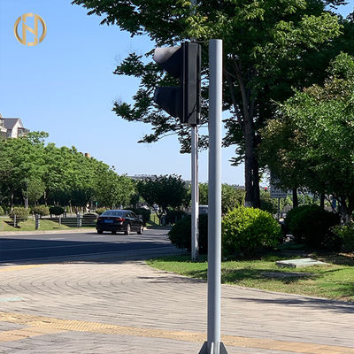 4,5M 6M I Loại Cột đèn giao thông Cột đèn Camera lắp đặt tại đường chính