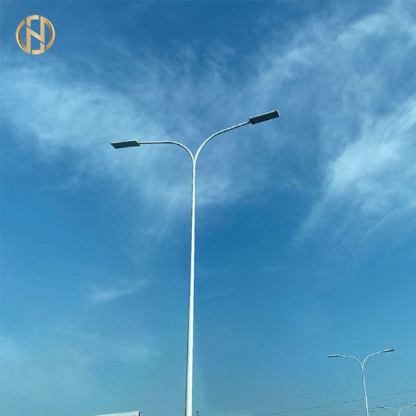 Màu sắc sơn tùy chỉnh đắm nóng kẽm và phun điện tĩnh Cột đèn đường cho độ bền
