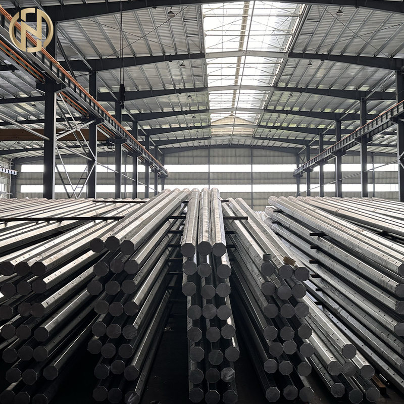 Cột điện hình bát giác cho đường dây hạ thế và trung thế Cột kim loại Vật tư thiết bị điện