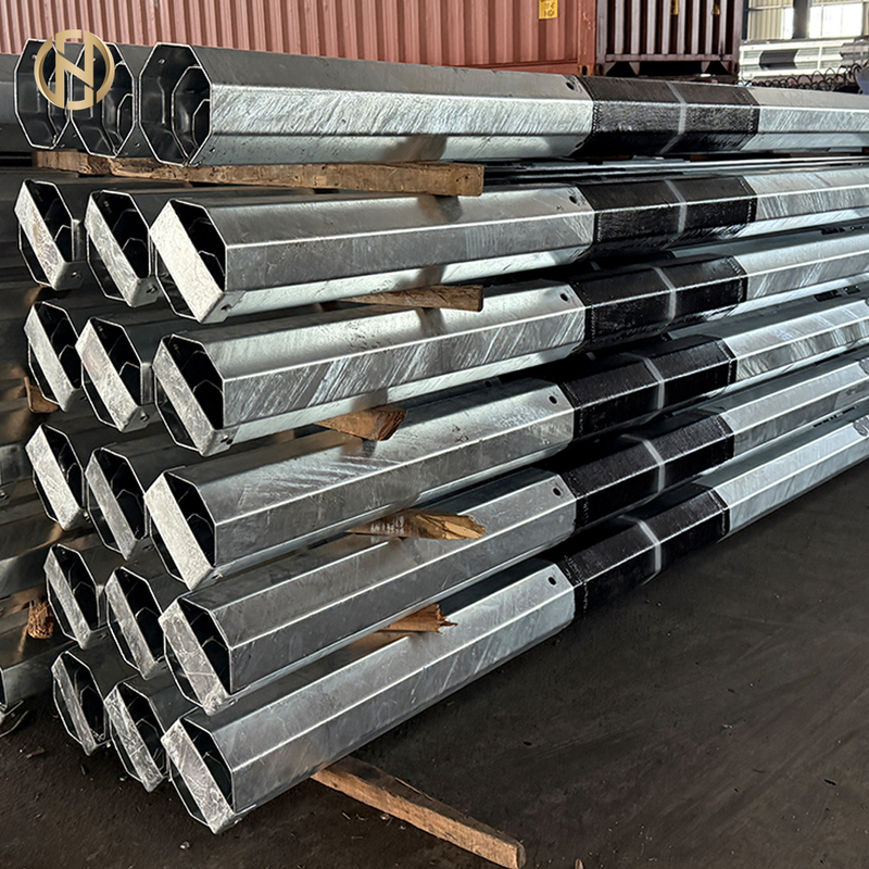Cột thép đường dây truyền tải mạ kẽm nhúng nóng hình bát giác xuất khẩu chất lượng cao
