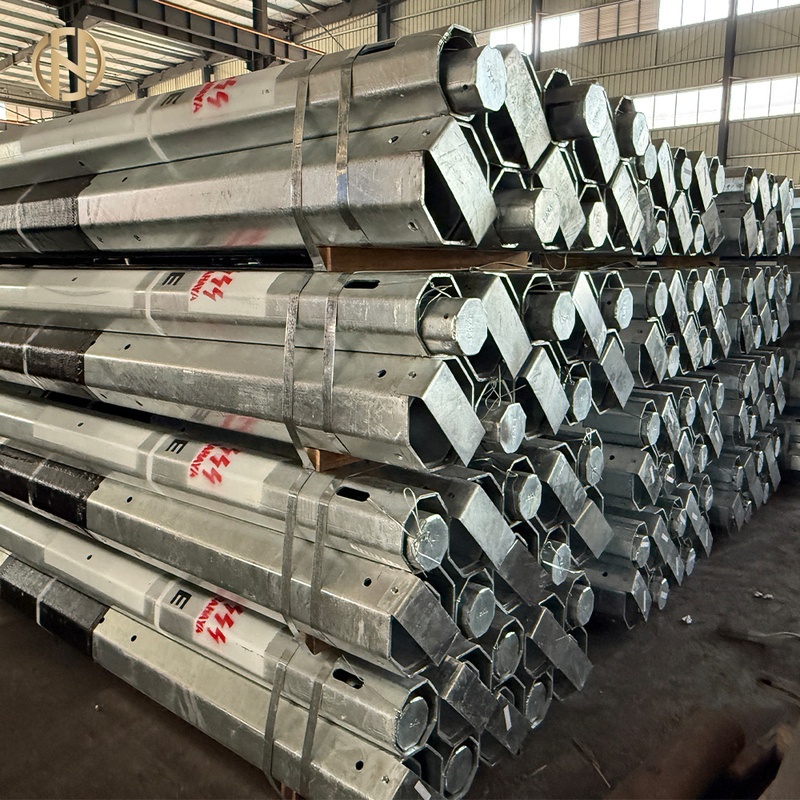 Cột thép đường dây truyền tải mạ kẽm nhúng nóng hình bát giác xuất khẩu chất lượng cao