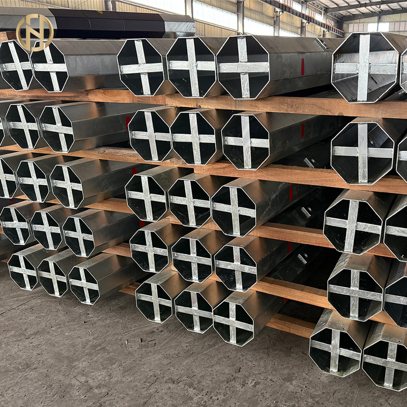 Cột thép đường dây truyền tải mạ kẽm nhúng nóng hình bát giác xuất khẩu chất lượng cao