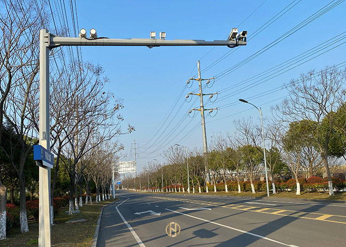 SGS Q345 8M Kính thiên văn Cctv Cực L Loại RAL Màu tiêu chuẩn