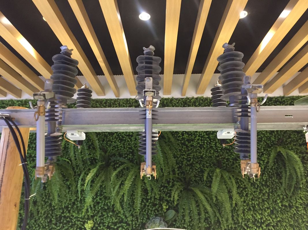 Phụ kiện cực 12kv 35kv Hệ thống treo & căng thẳng Phụ kiện cho dây dẫn AAAC ACSR 120mm² 50mm²