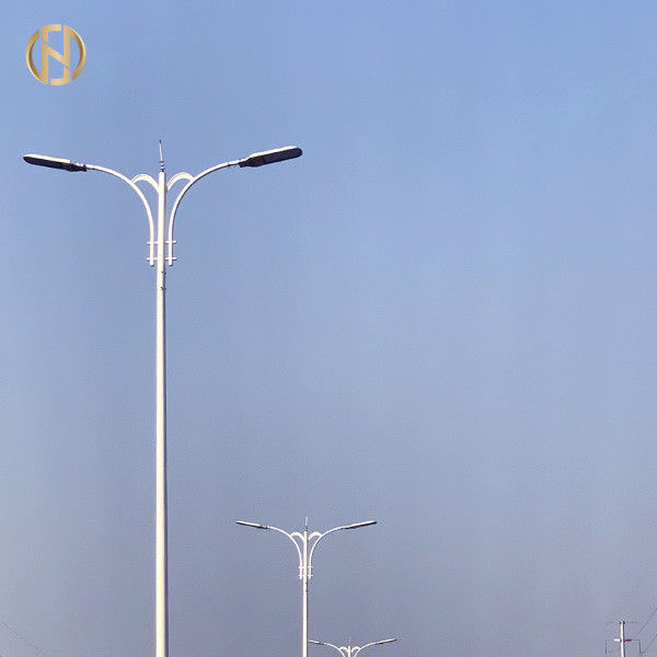 Đất gắn 3m 6m 8m 12m tùy chỉnh Hot Dip Galvanized Octagonal Outdoor Lamp Post cho ánh sáng đường phố