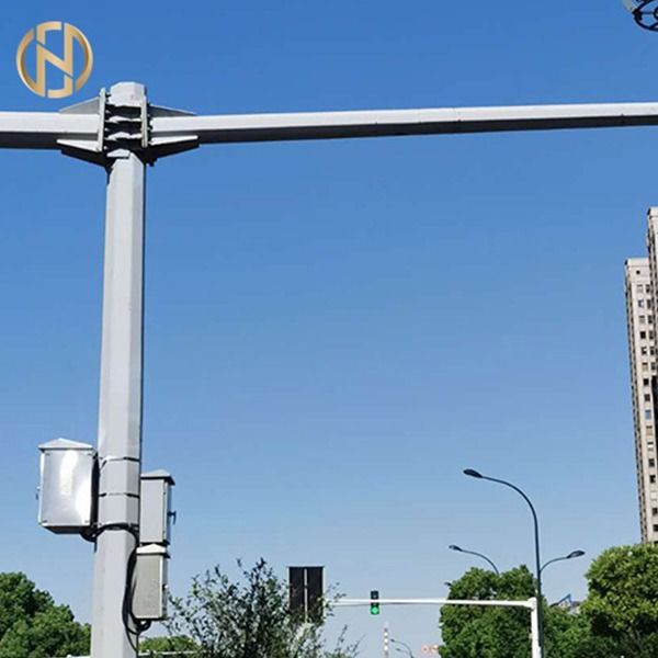 Cực camera quan sát bằng thép mạ kẽm nhúng nóng Q235B chất lượng cao