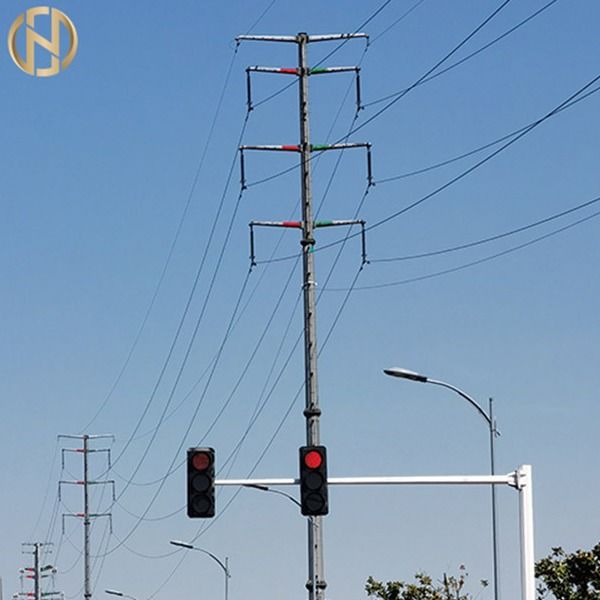 Hình dạng đa giác Cực đèn giao thông 6M X 12M Cực đèn tín hiệu có cánh tay