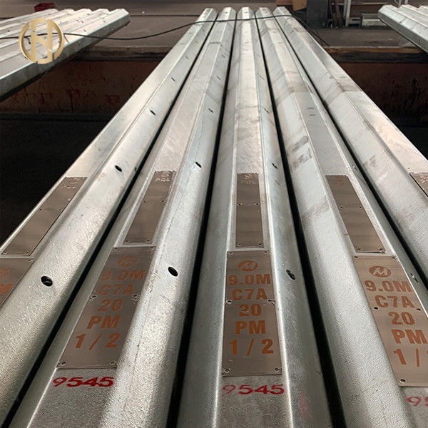 Đèn đường ngoài trời cực cực nhẹ Q235 Bề mặt mạ kẽm / mạ nhúng nóng