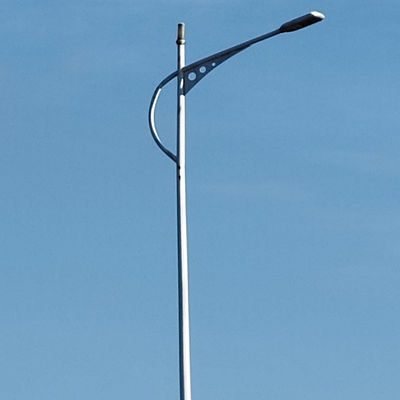 Hot Dip Galvanized Steel Street Light Pole cho các giải pháp chiếu sáng ngoài trời có thể tùy chỉnh trong hình dạng hình nón / đa giác / tròn